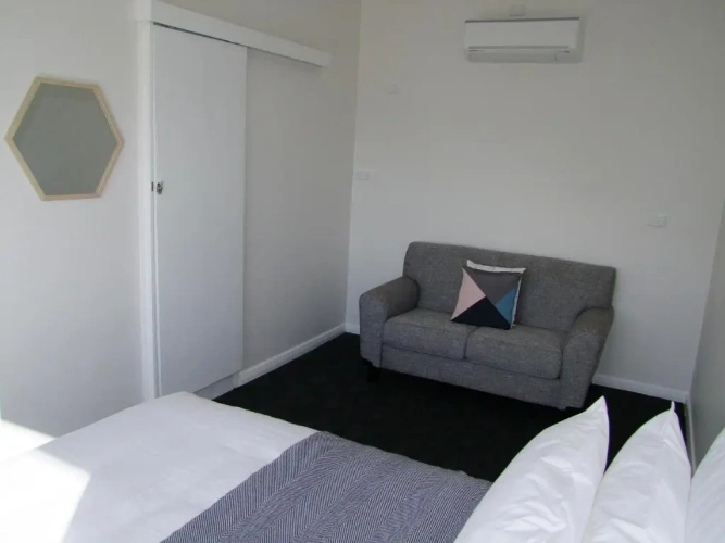 Standard Twin room with view