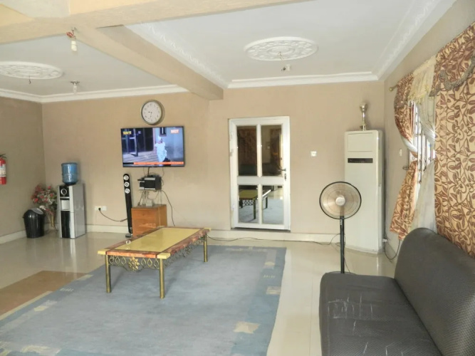 Banoc Hotel