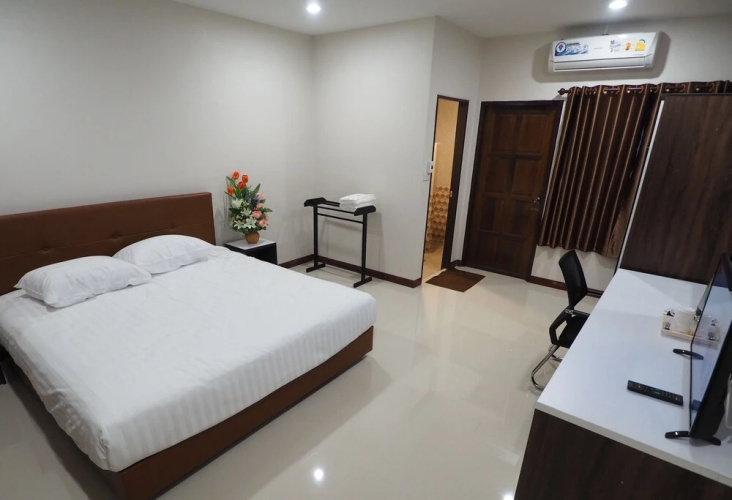 Waritthon Residence