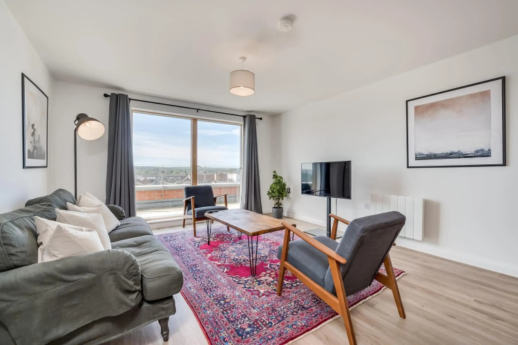 Modern Ground Floor Duplex Apartment