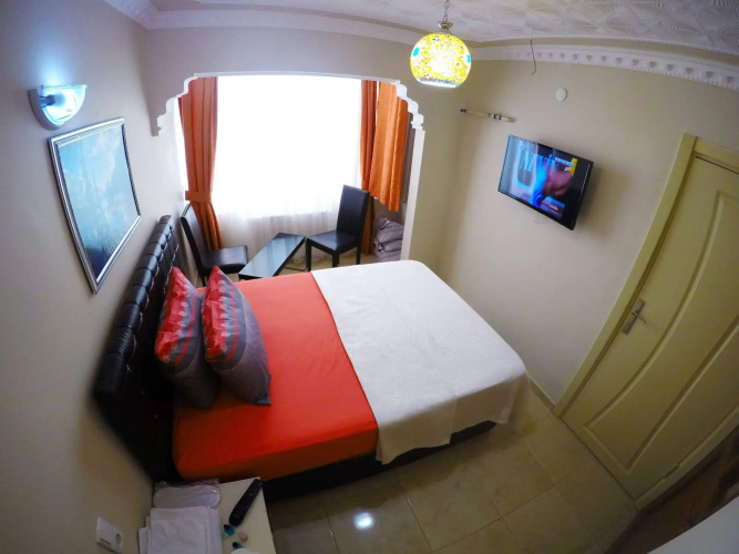 Eren Hotel