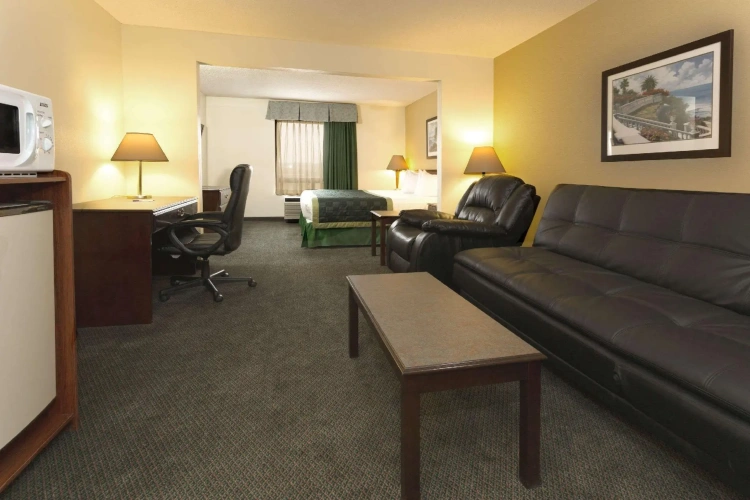 Double Suite