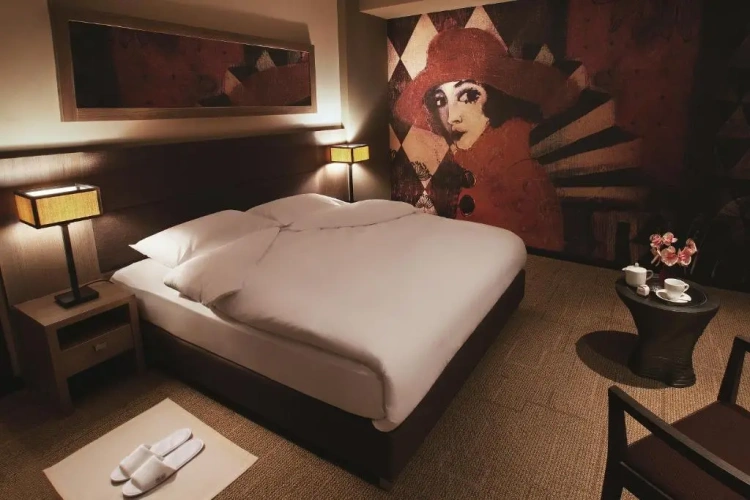 Premier Suite