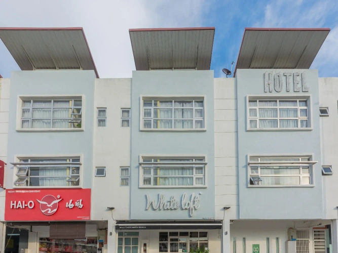 Deluxe Double Suite