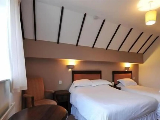 The New Inn