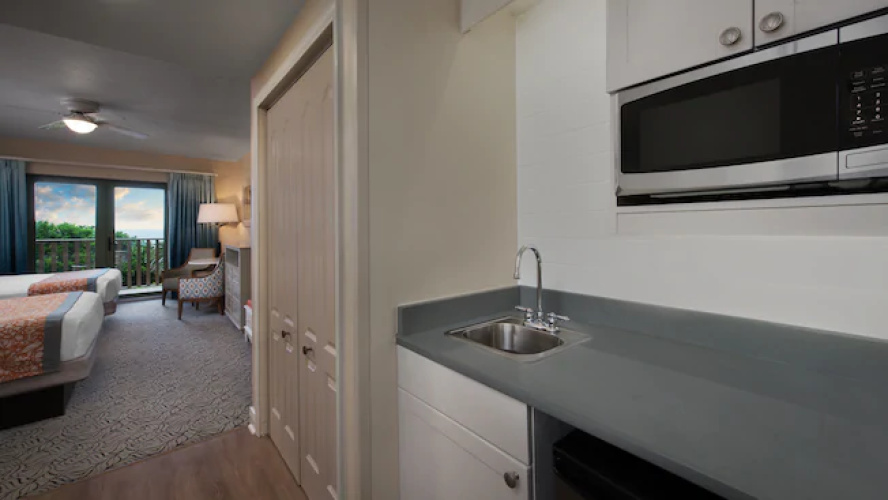 Standard Quadruple room with balcony and with ocean view