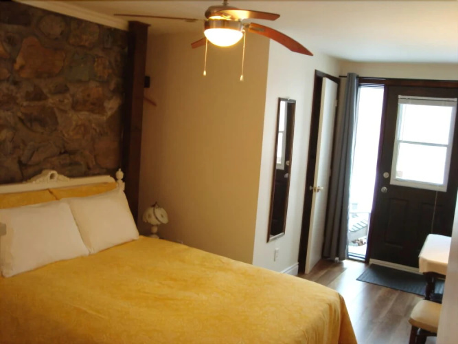 Ancestral Knowlton B&B