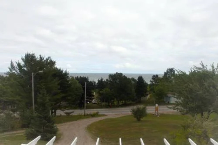 Maven Gypsy B&B +Cottages