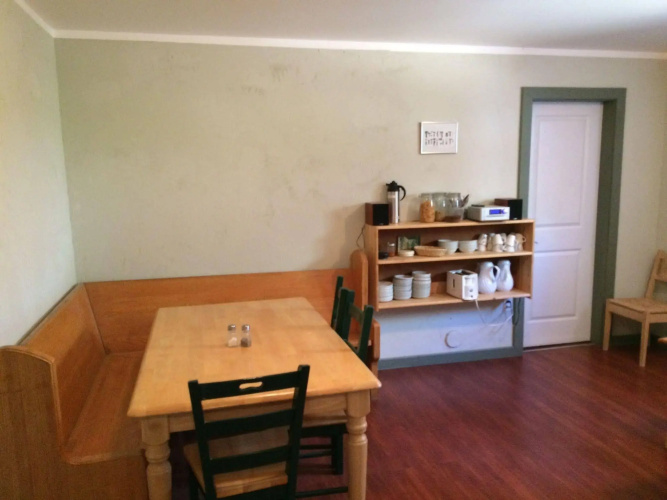 Crowsnest Vineyards Guesthouse