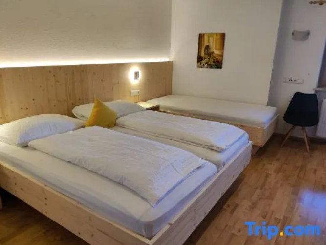 1 Bedroom Apartment with balcony
