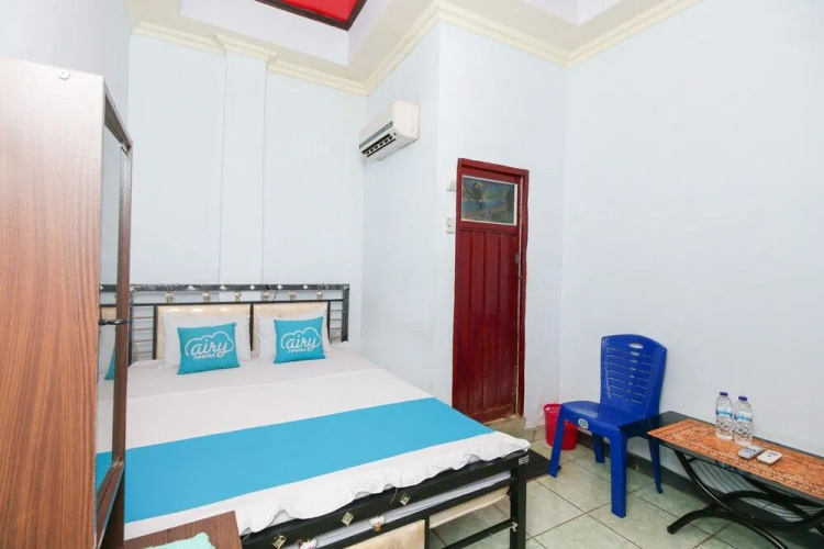 Airy Eco Bandara Sultan Hasanuddin Makassar