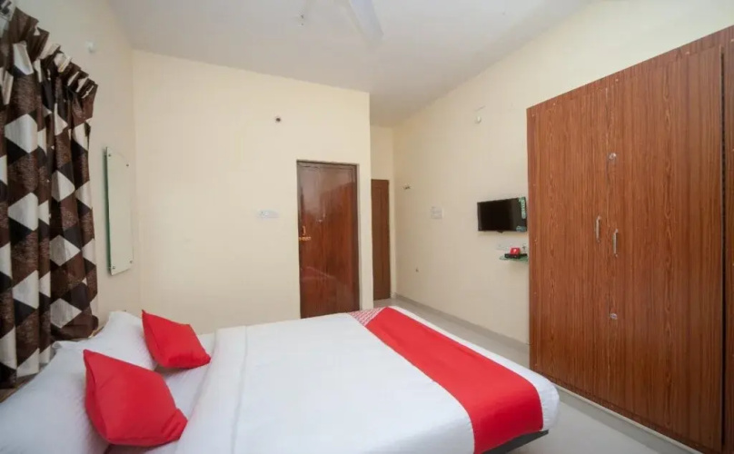 OYO Flagship Inn34 Porur