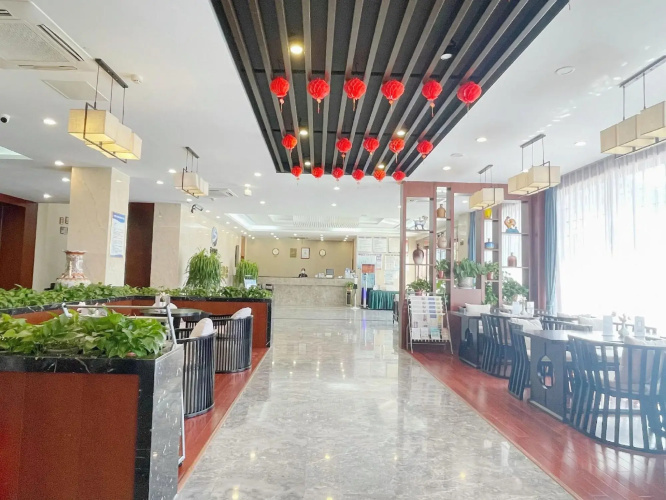 Yanghe Distillery Hotel