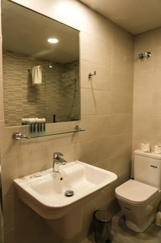 2 Bedrooms Quadruple Apartment with balcony