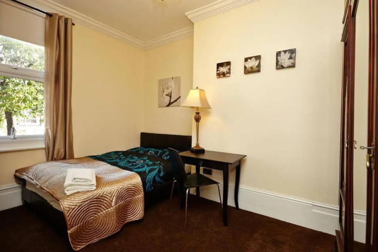 Easyroomlet