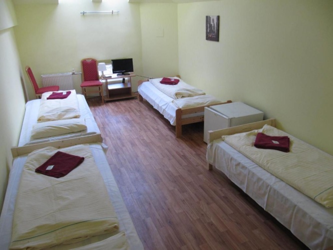 Standard Quadruple room