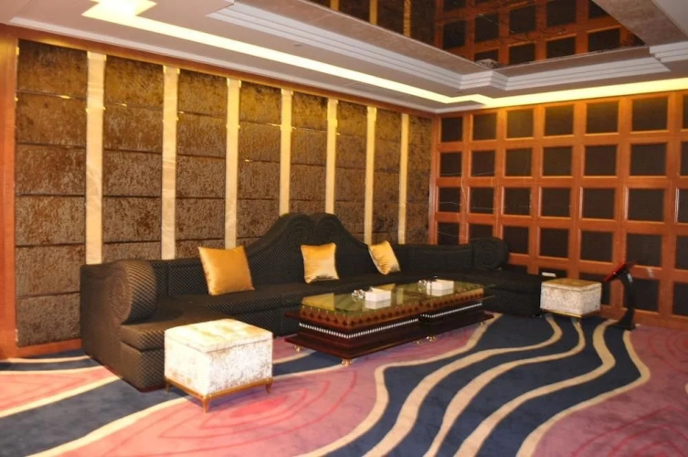 Traders Oriental Hotel