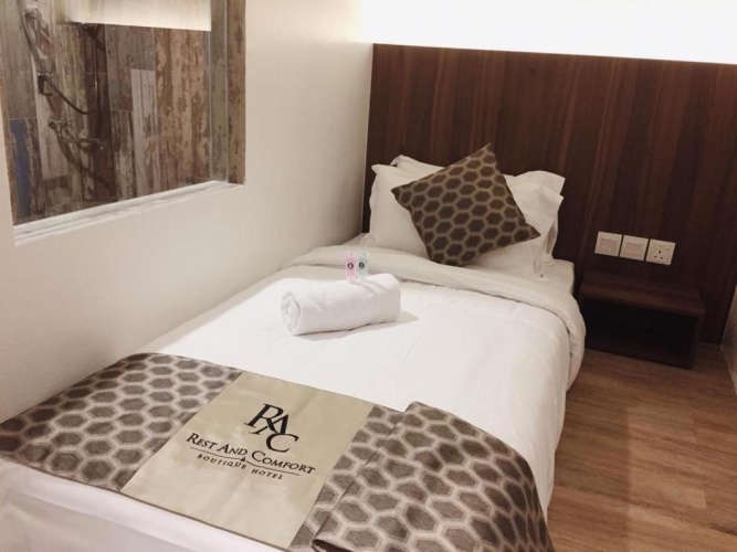 Deluxe Single room