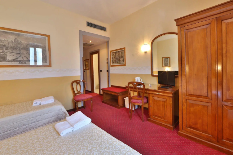 Ih Hotel Select