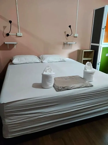 Standard Twin room with view