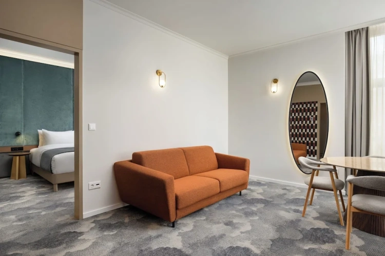 1 Bedroom Double Suite