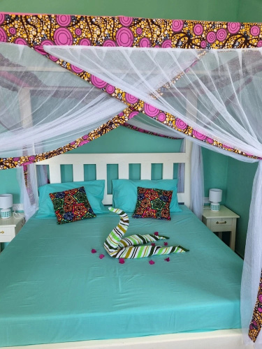 Pineapple House