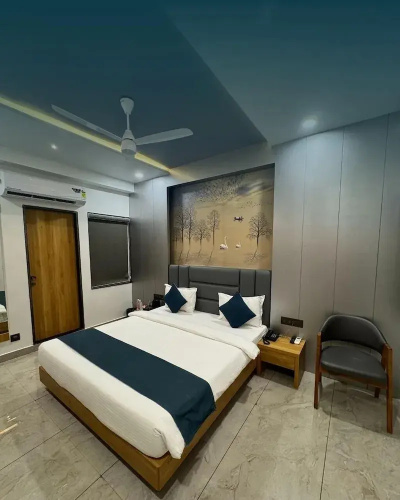 Hotel The Premier Dwarka
