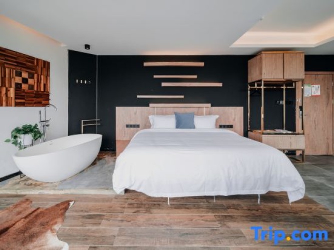 Standard Double room with balcony and with sea view