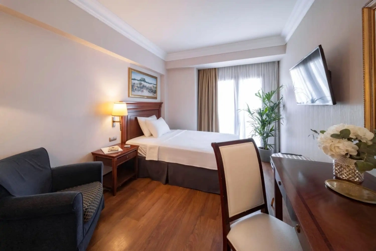 Classic Single room