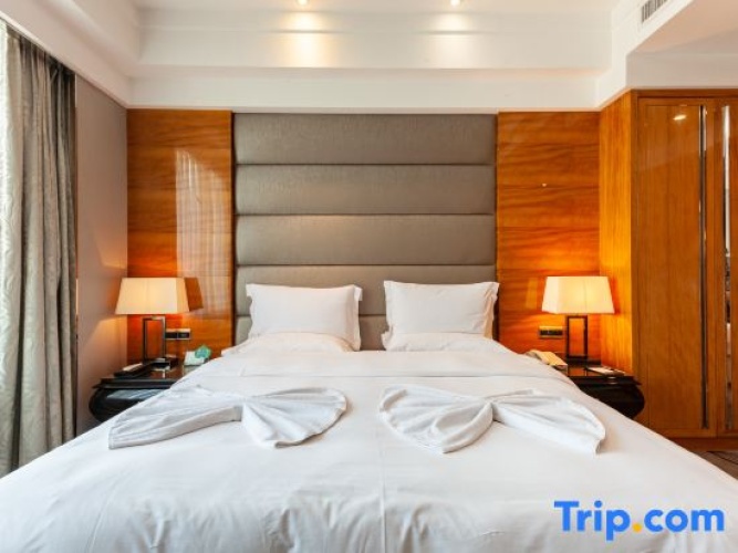 Deluxe Double Suite