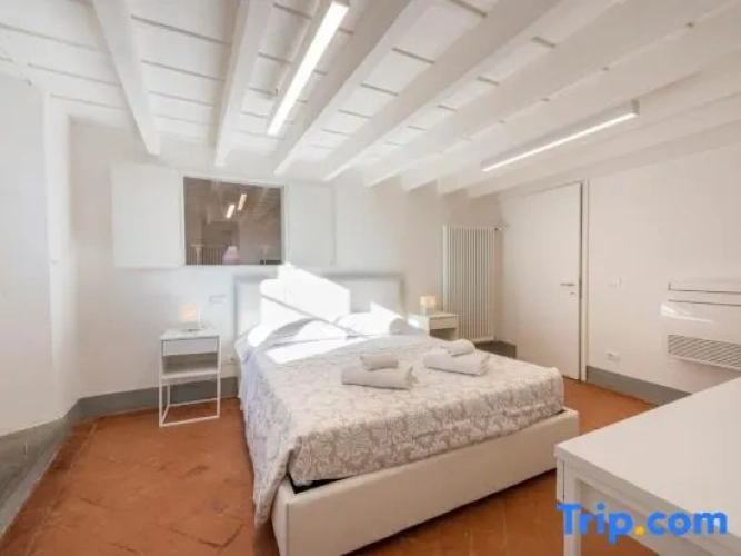 2 Bedrooms Double Apartment