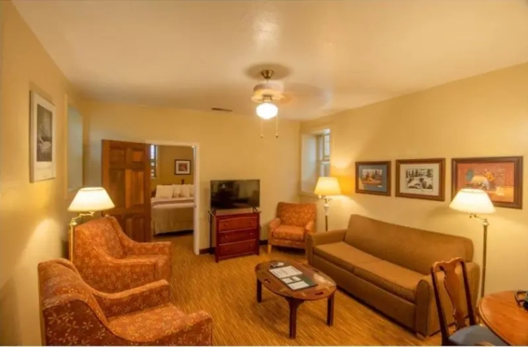 1 Bedroom Double Suite
