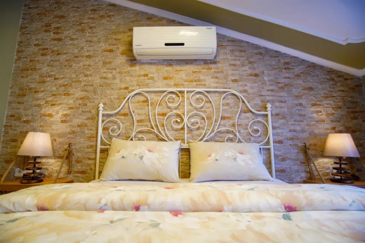 Urla Zeytin Otel