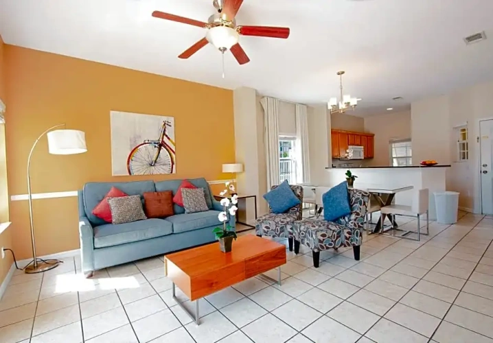 2 Bedrooms Apartment with pool view