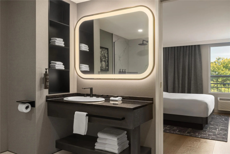 Le St-Martin Bromont Hotel & Suites photo 9