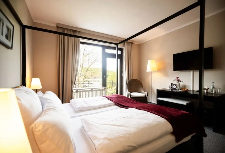 Superior Double room with lake view