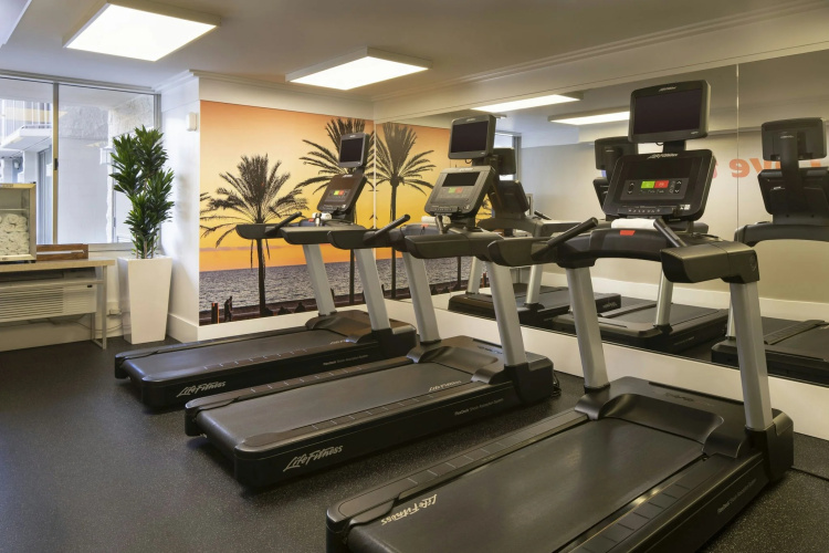 Courtyard By Marriott Long Beach Downtown photo 23