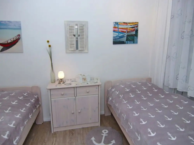 Sea View E&J Paul Comfortable Vacation Home