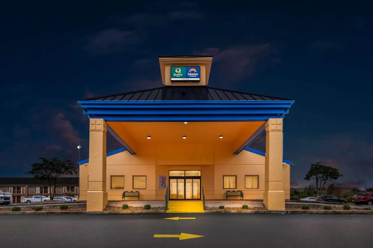 Suburban Studios Mason Near Kings Island - 梅森