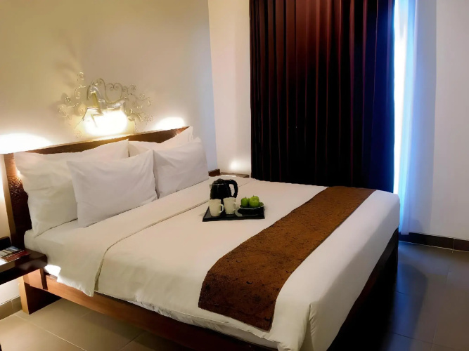 Burza Hotel