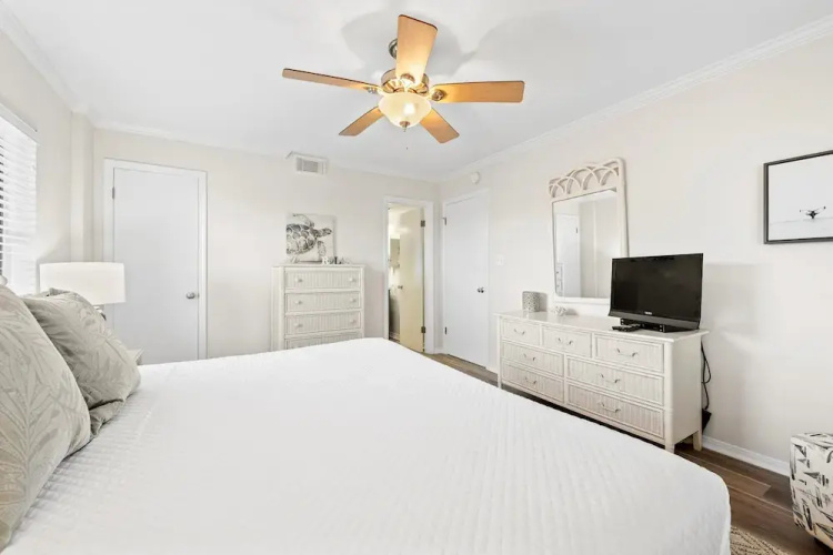 Seaside Beach & Racquet 5214