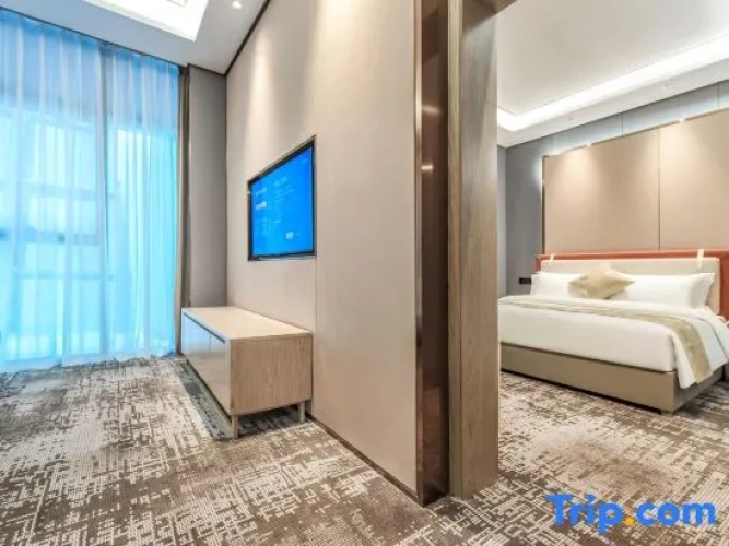 Luxury Suite