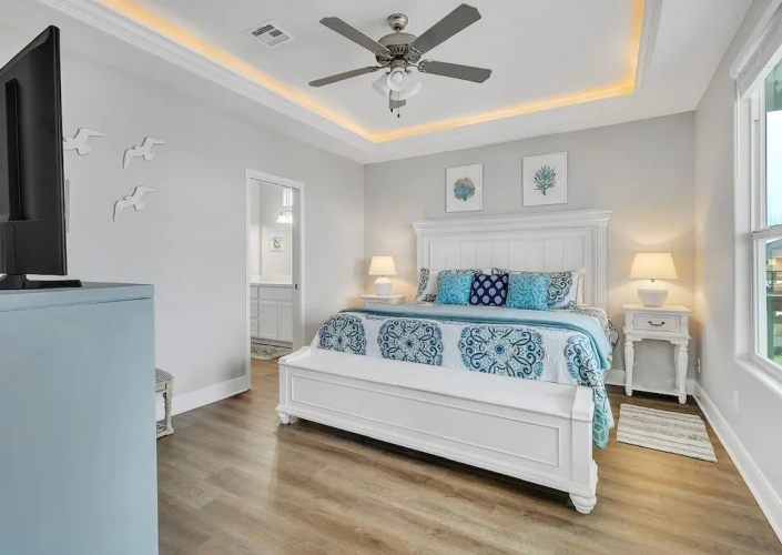 4 Bedrooms Cottage