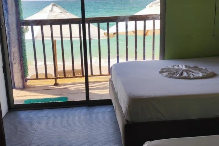 Premium Quadruple room with ocean view