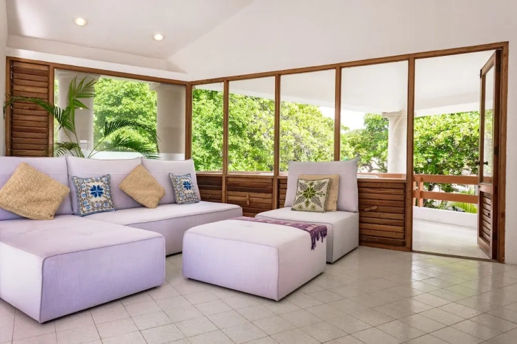 Standard room with balcony