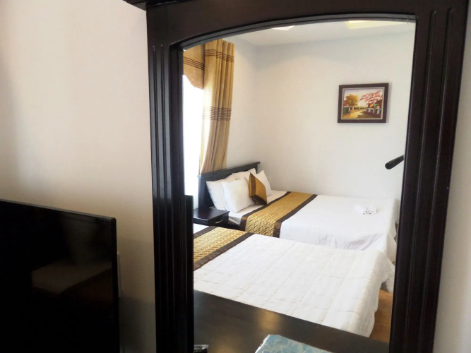 Crown Hotel