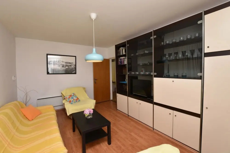Apartment Varos