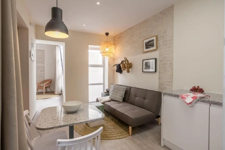 Superior Apartment