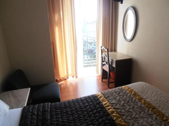 Standard Double room with city view