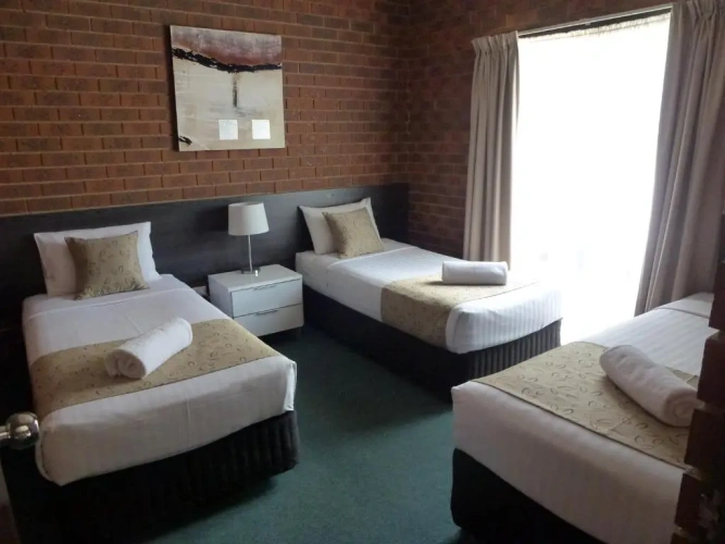 2 Bedrooms Suite